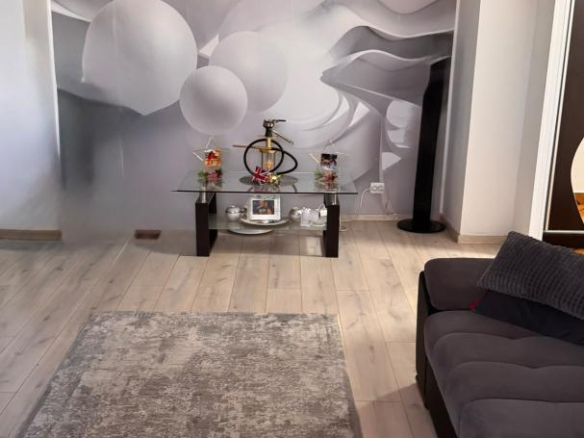 Vand aparatament 3 camere 13 Septembrie stradal – Prosper
