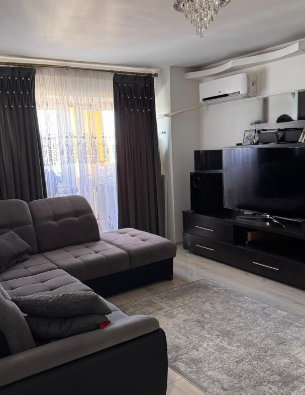Vand aparatament 3 camere 13 Septembrie stradal – Prosper