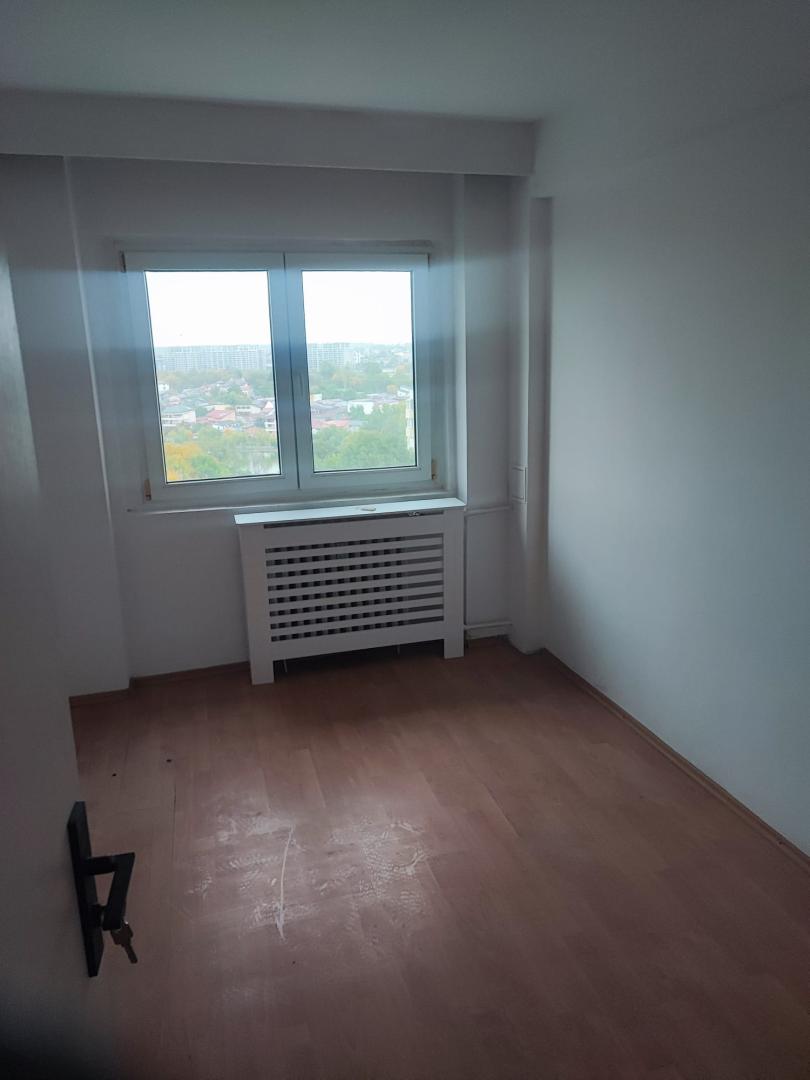 Apartament 3 camere – Panoramă superbă Parcul Tei – renovat