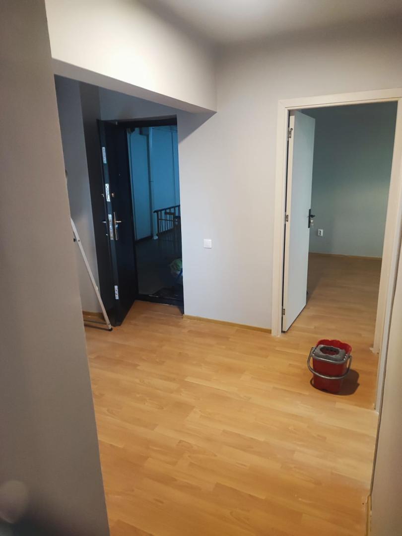 Apartament 3 camere – Panoramă superbă Parcul Tei – renovat