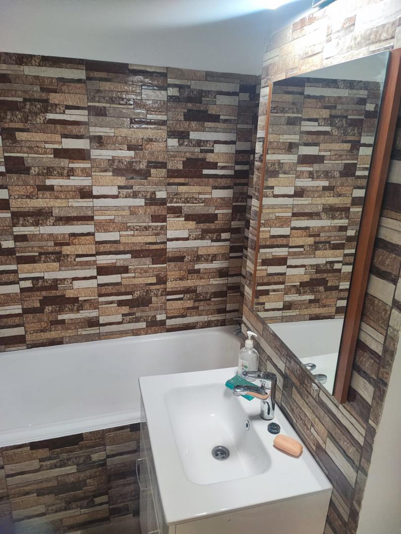 Apartament 3 camere – Panoramă superbă Parcul Tei – renovat