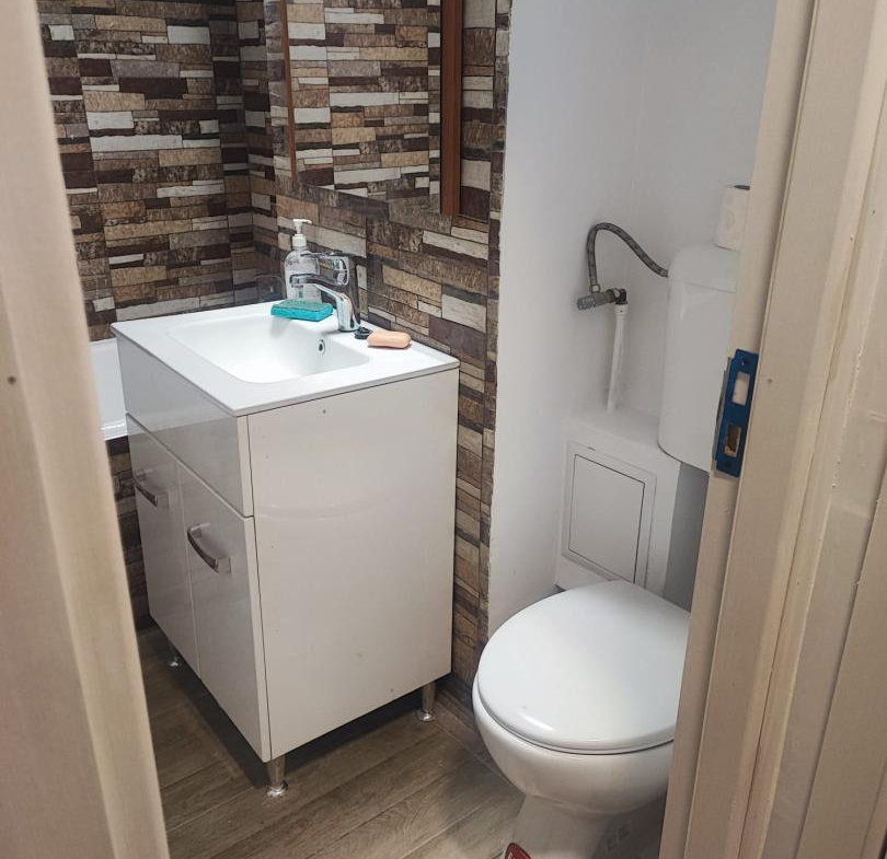 Apartament 3 camere – Panoramă superbă Parcul Tei  – renovat