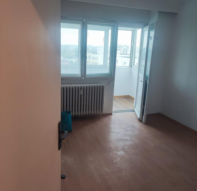 Apartament 3 camere – Panoramă superbă Parcul Tei  – renovat