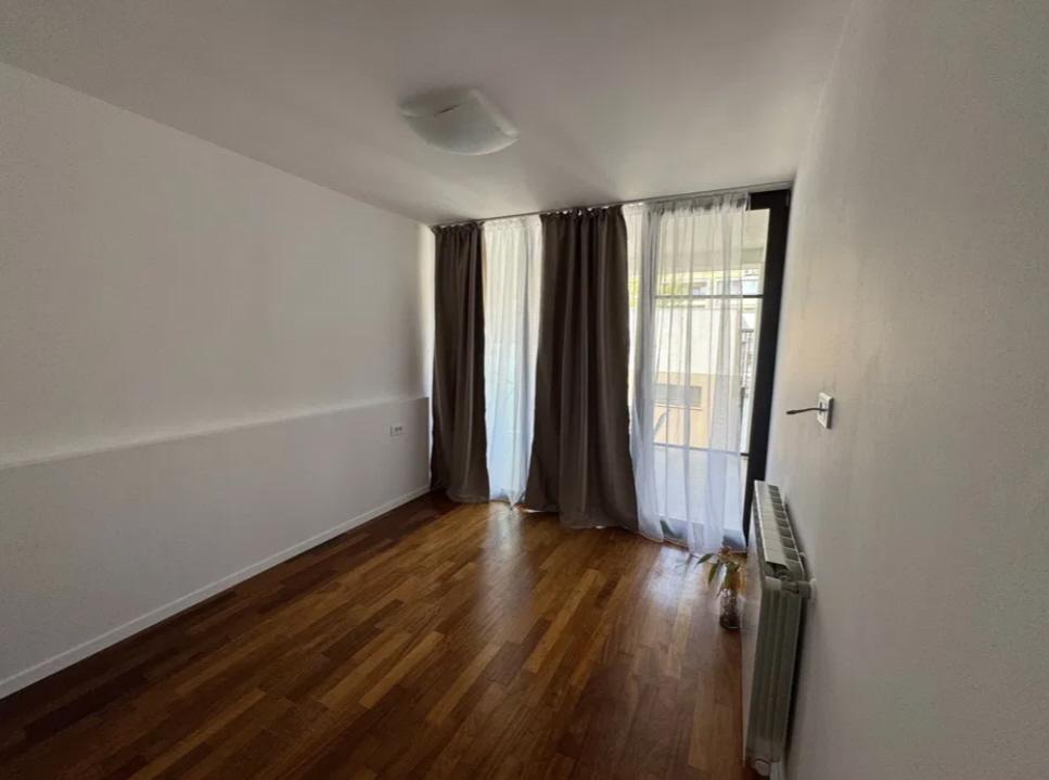 &Icirc;nchirierez Apartament 3 camere &icirc;n zona Herăstrău